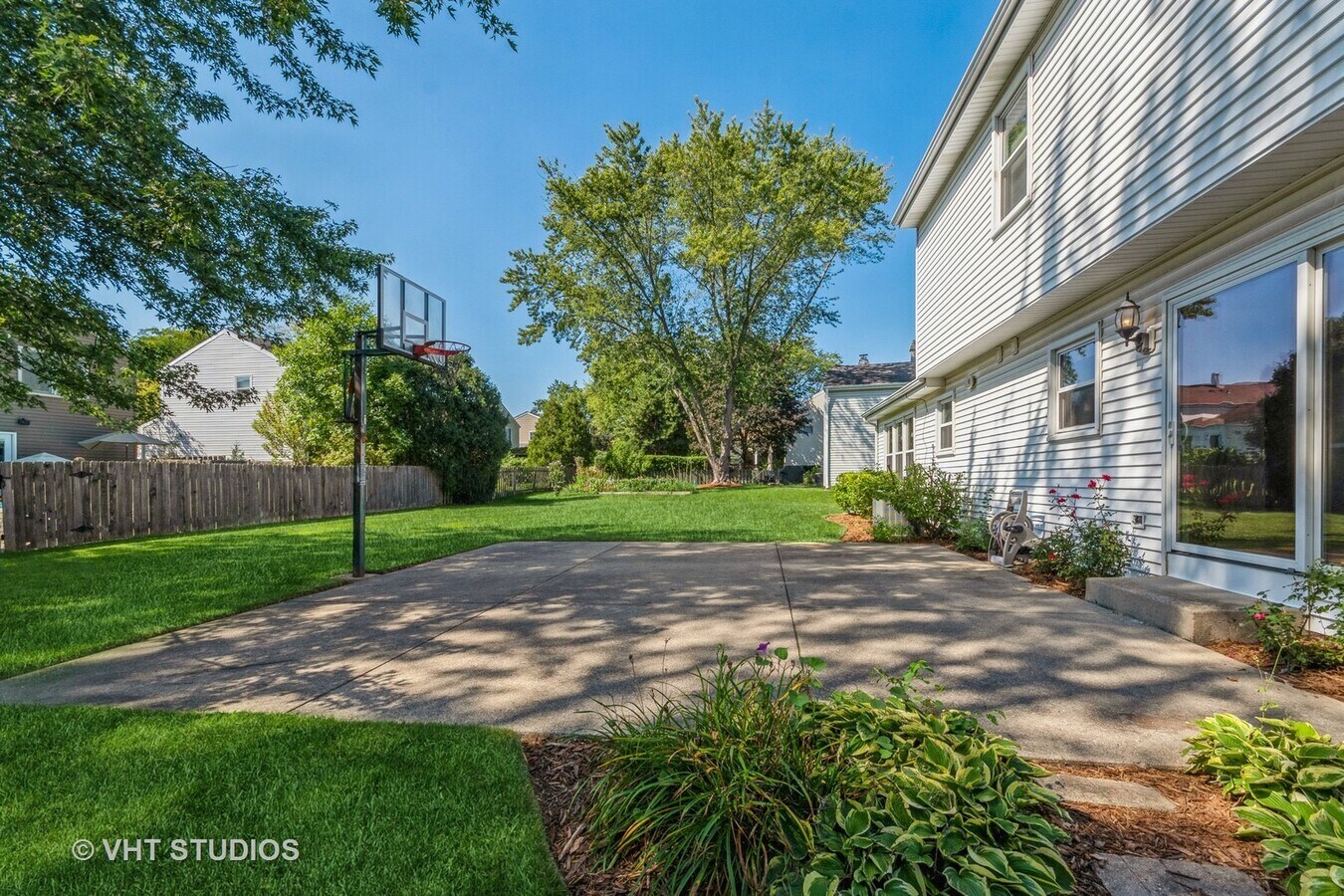 920 Chaucer Way Property Photo 16