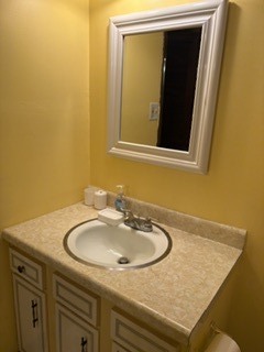 22520 Pleasant Drive Property Photo 11