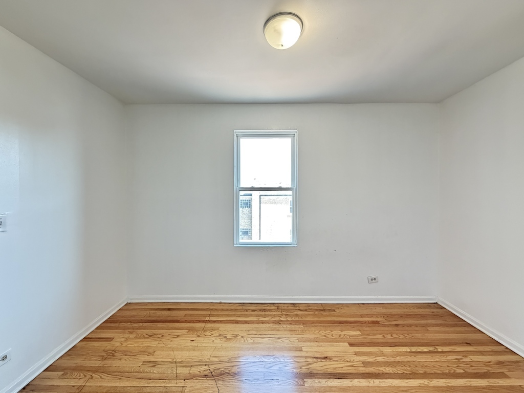 4251 W Haddon Avenue 2 Property Photo 16