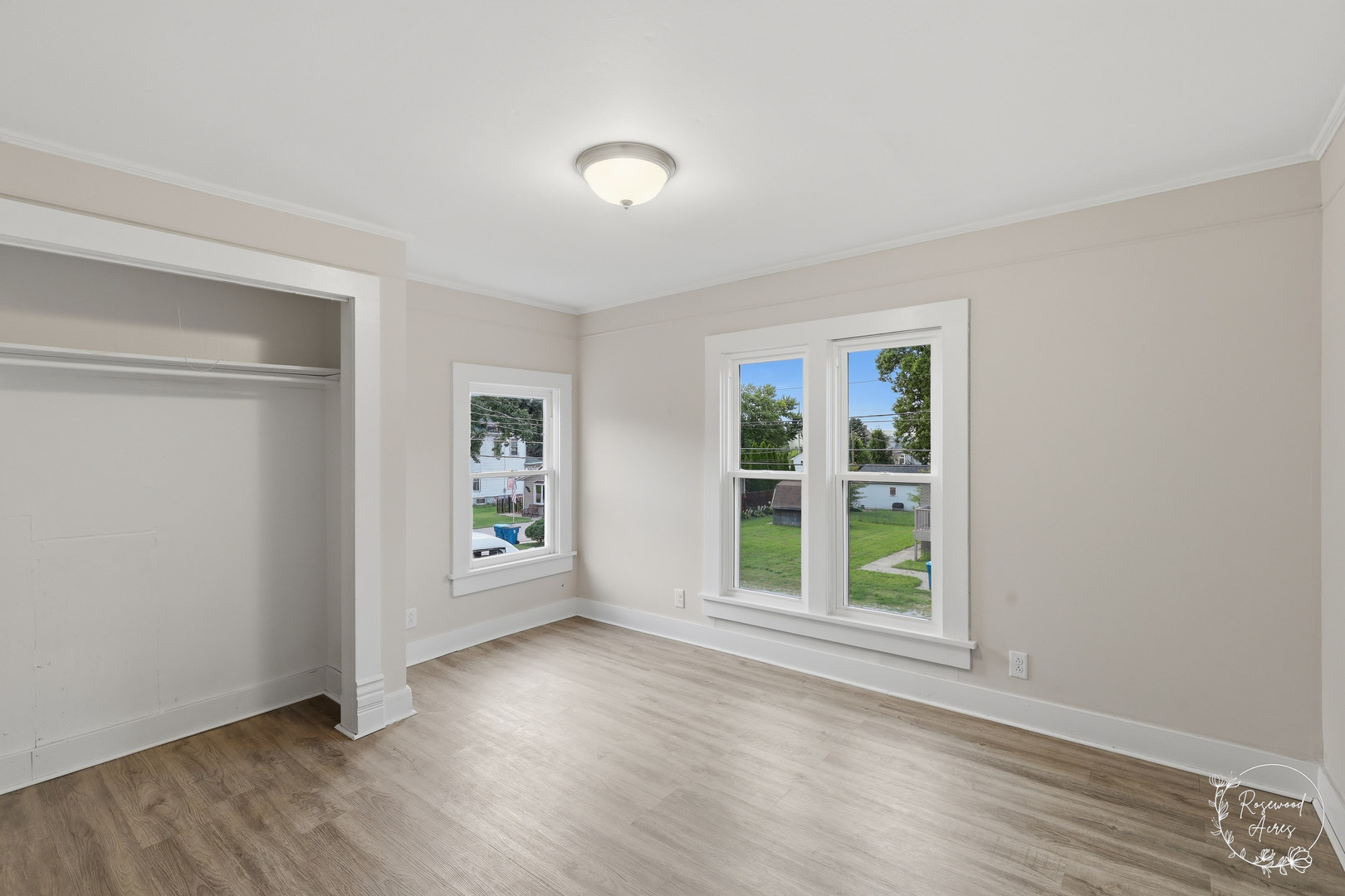 1223 N Locust Street Property Photo 19