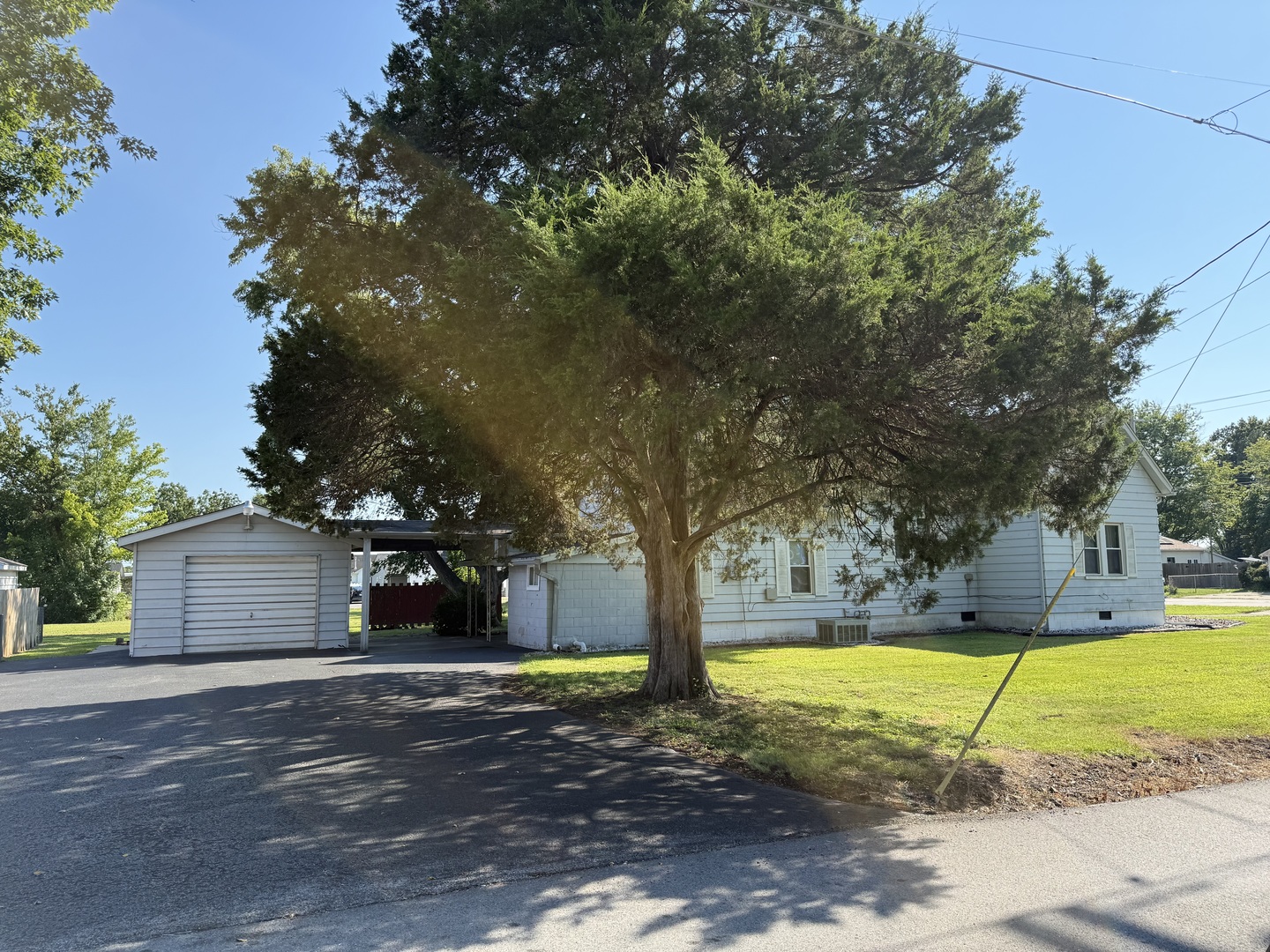 1507 N Russell Street Property Photo 13