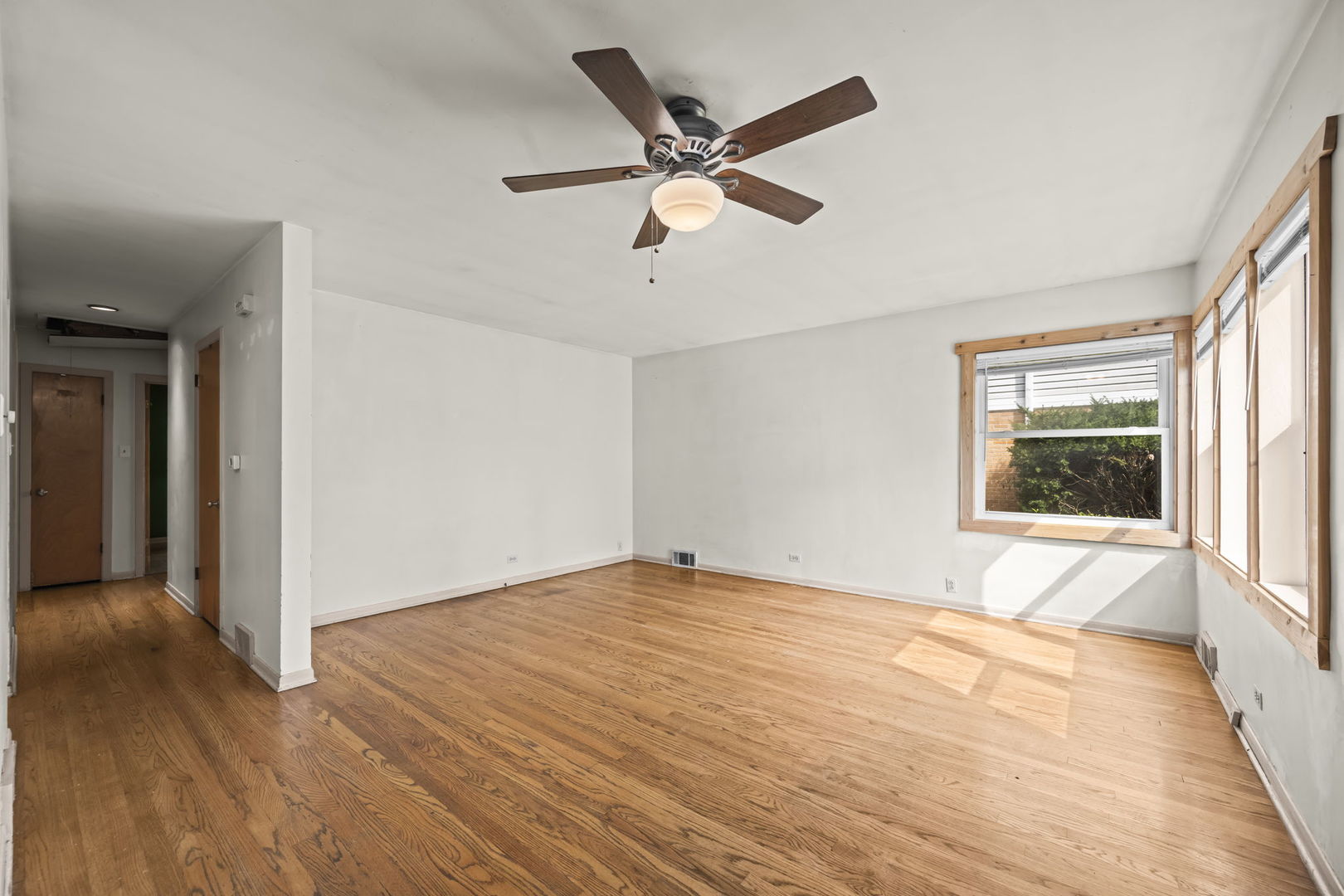 9420 Octavia Avenue Property Photo 3