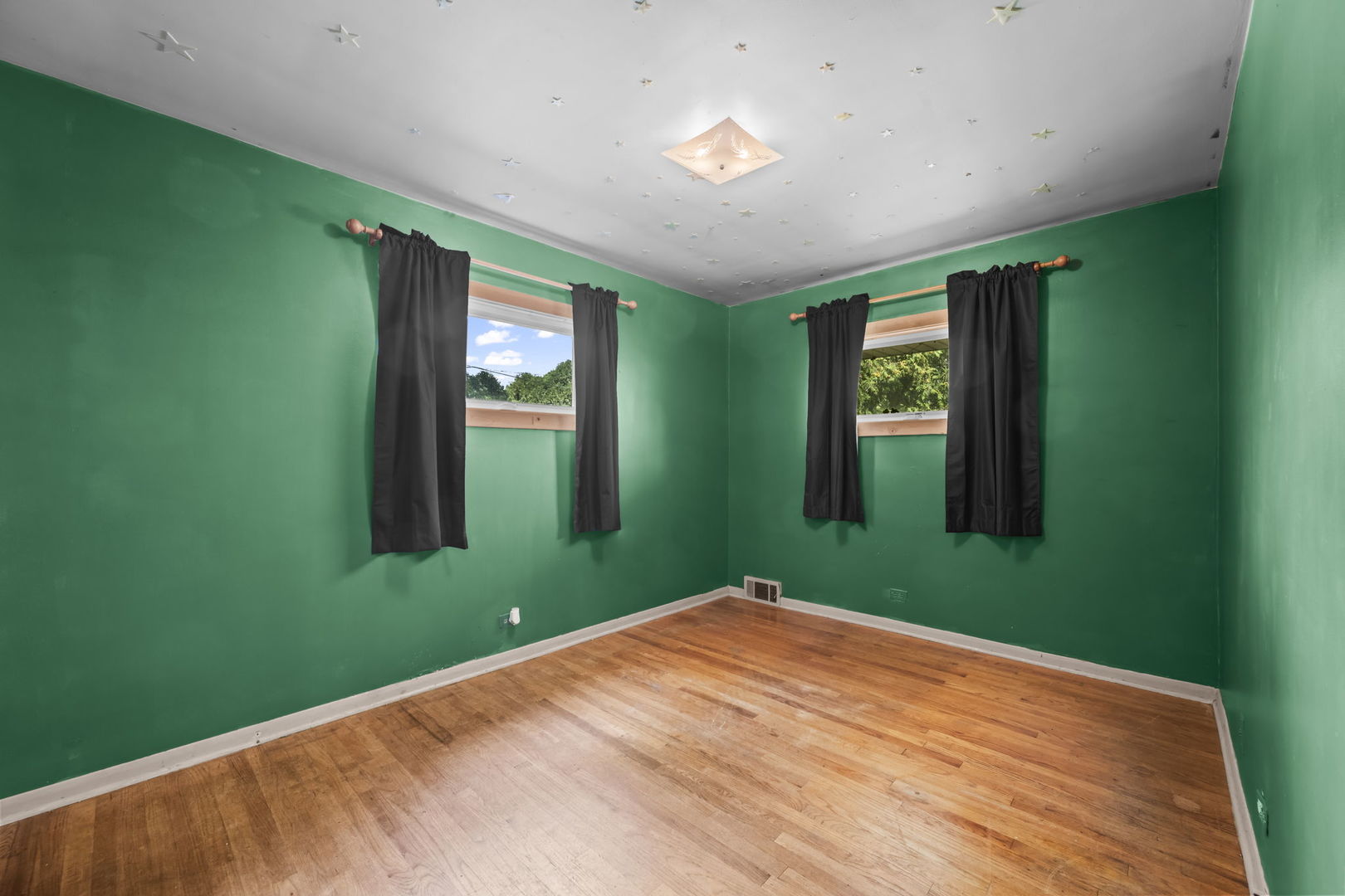 9420 Octavia Avenue Property Photo 11