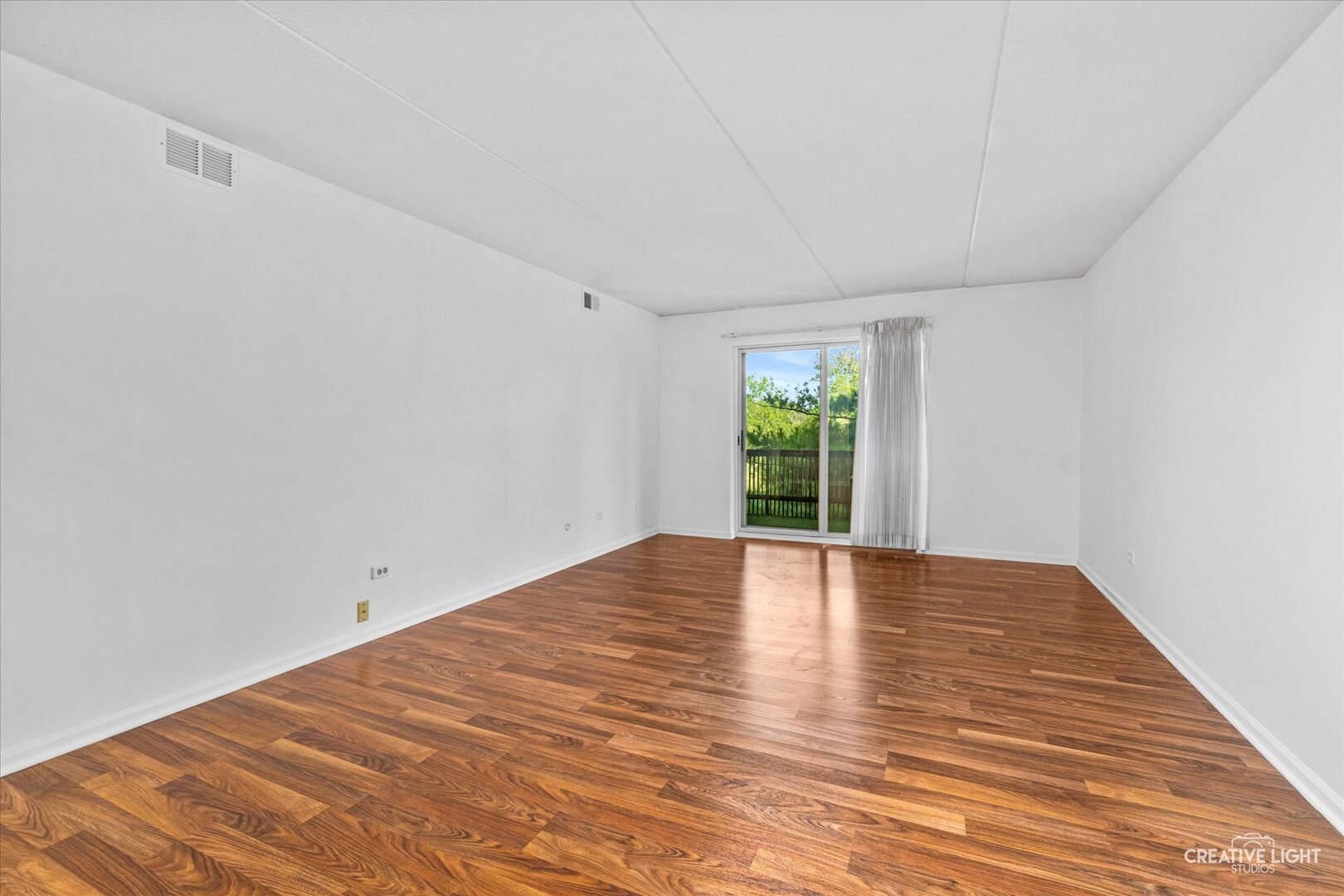 502 Redondo Drive 208 Property Photo 3