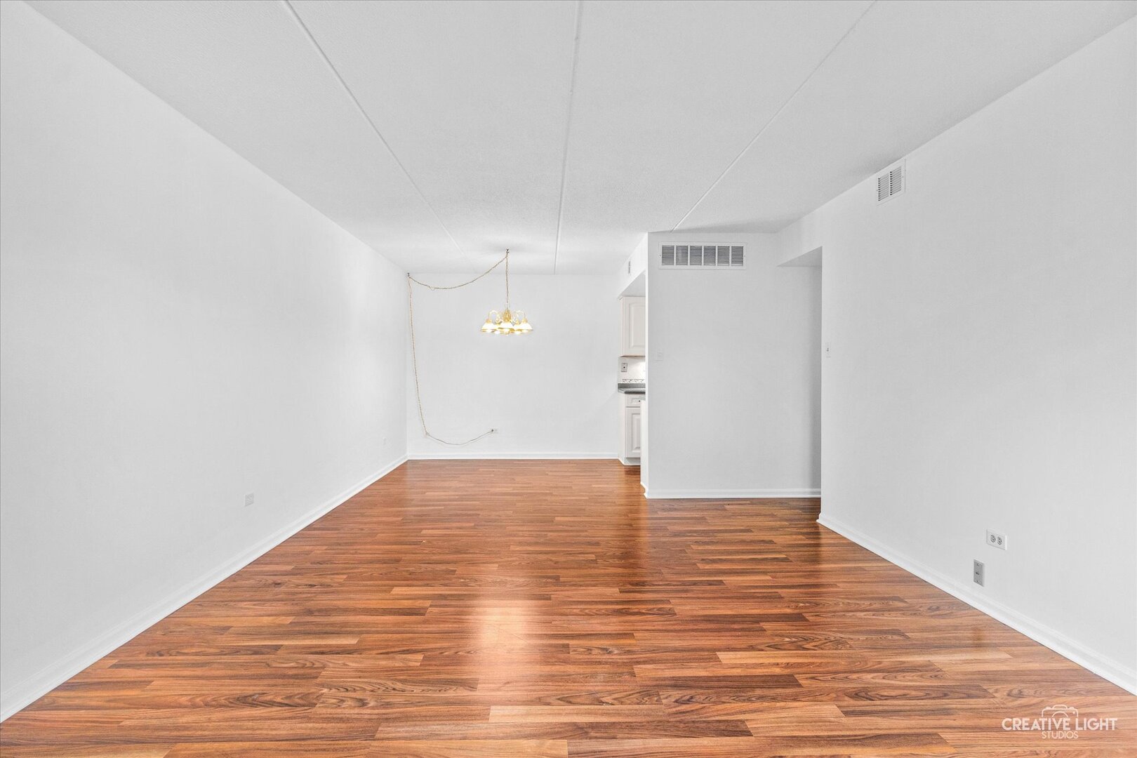 502 Redondo Drive 208 Property Photo 4