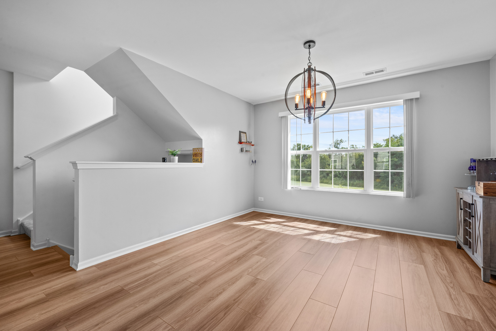 2431 Upland Road Property Photo 3