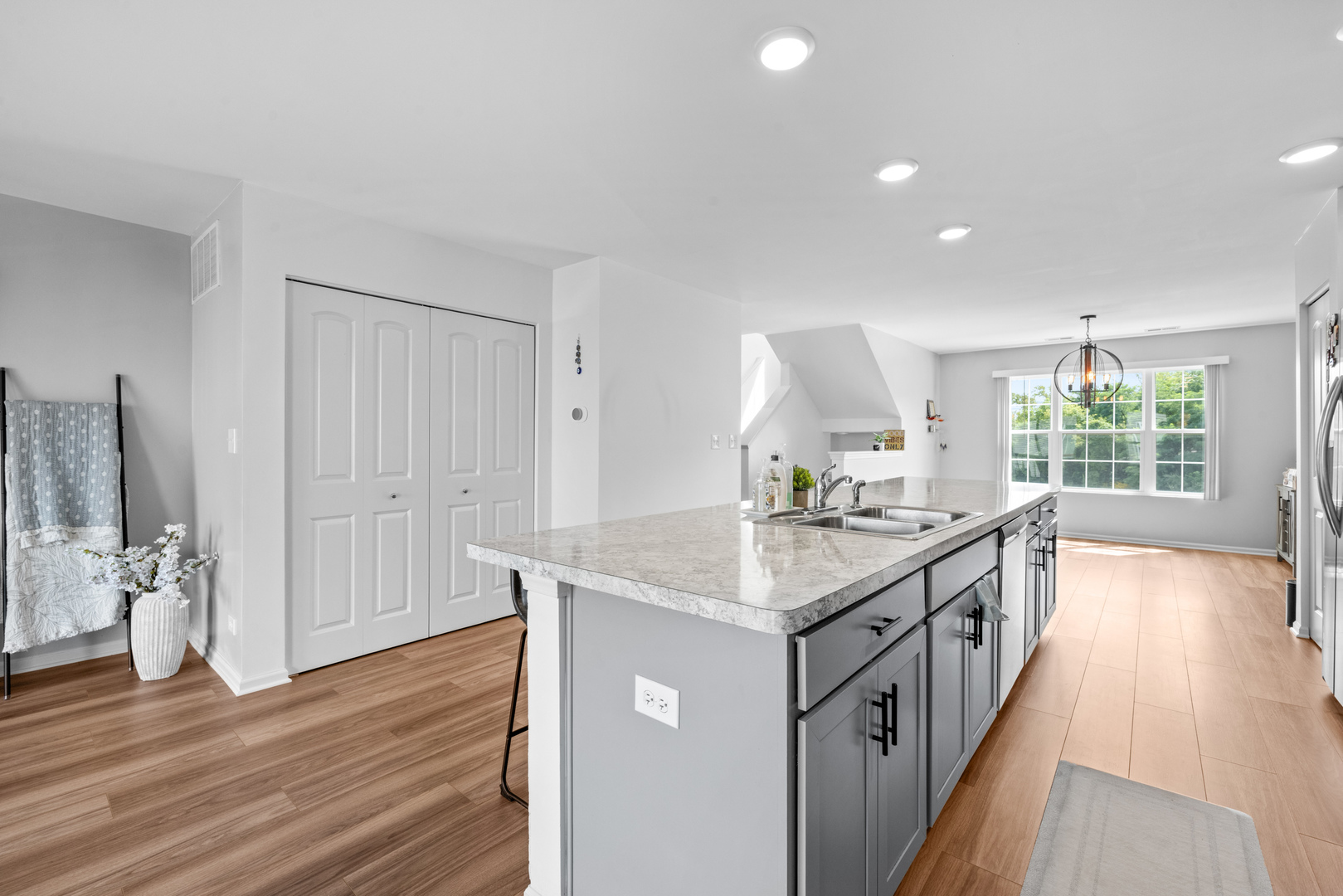 2431 Upland Road Property Photo 7