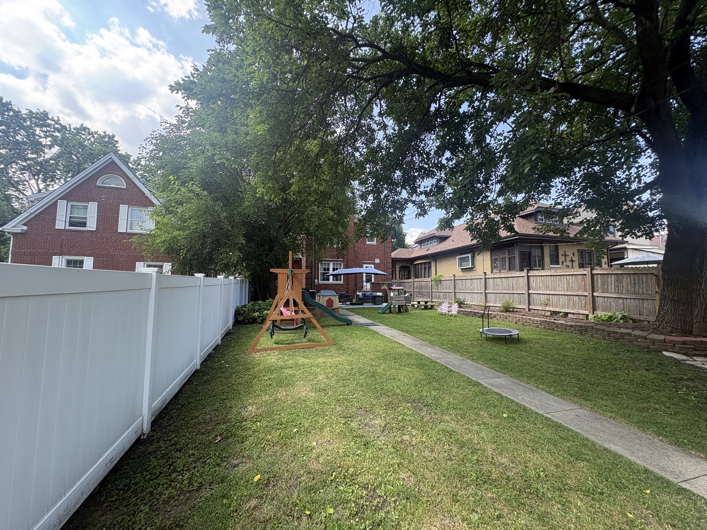 10151 S Bell Avenue Property Photo 13