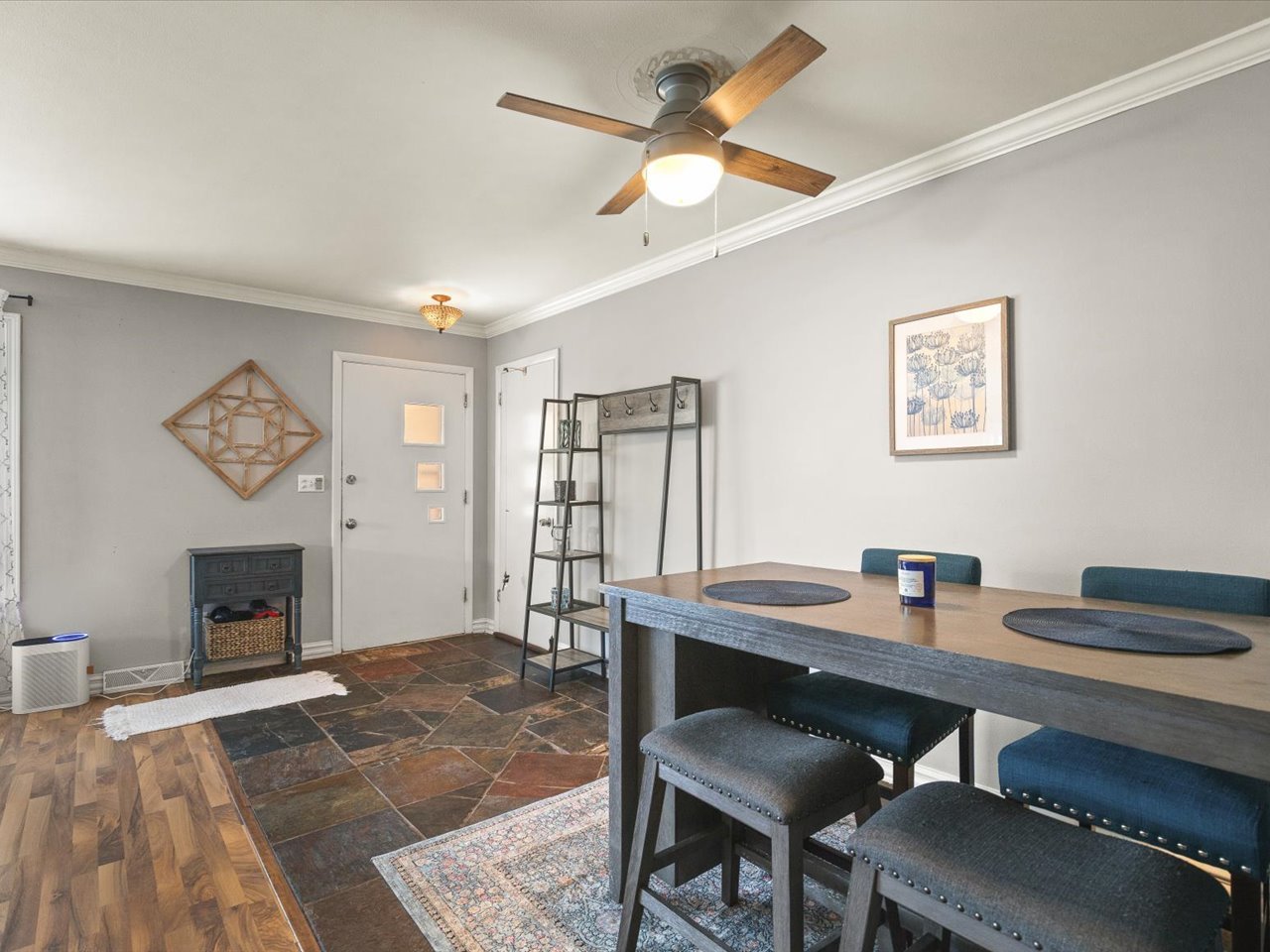 815 Parkside Drive Property Photo 13