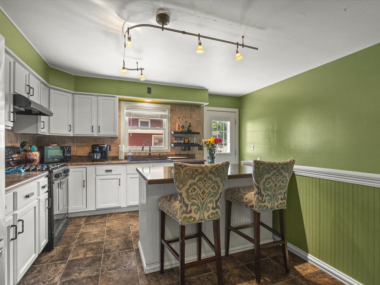 815 Parkside Drive Property Photo 14