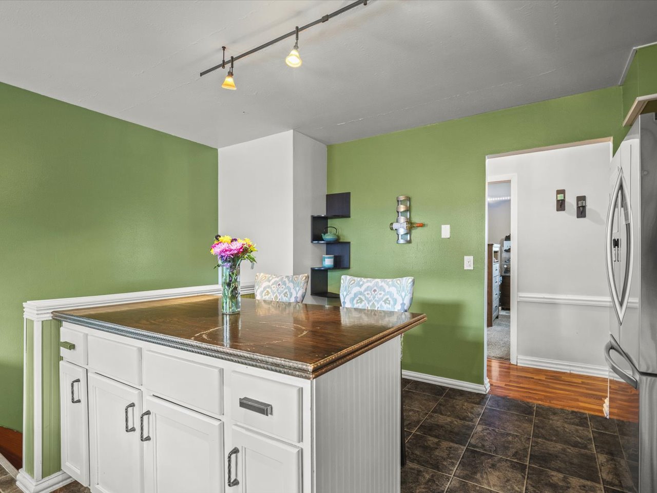 815 Parkside Drive Property Photo 19