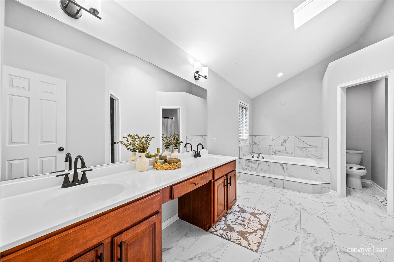 201 Willowwood Drive Property Photo 17
