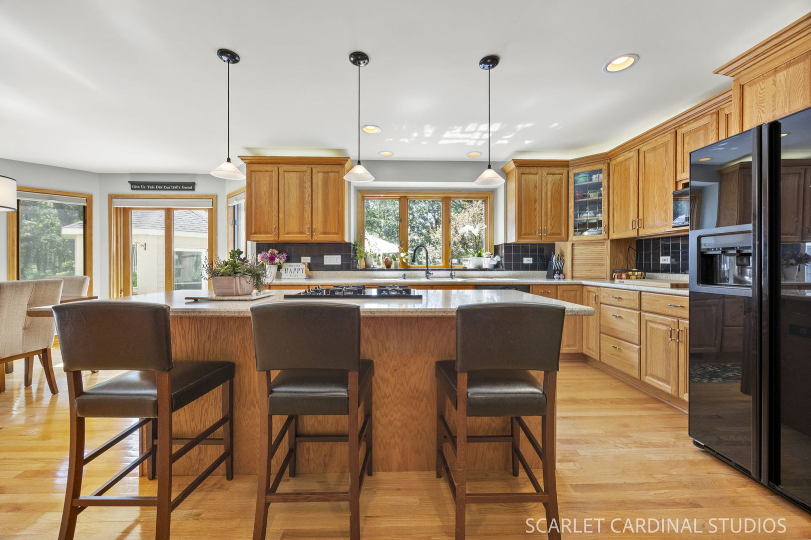 972 Pembridge Place Property Photo 4