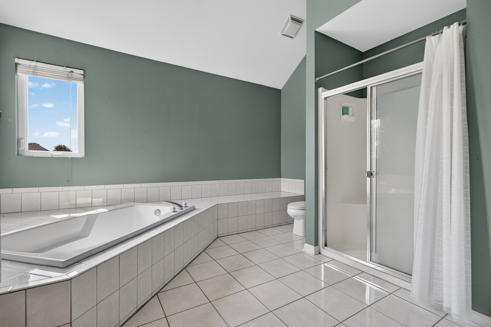 502 Crystal Court Property Photo 13