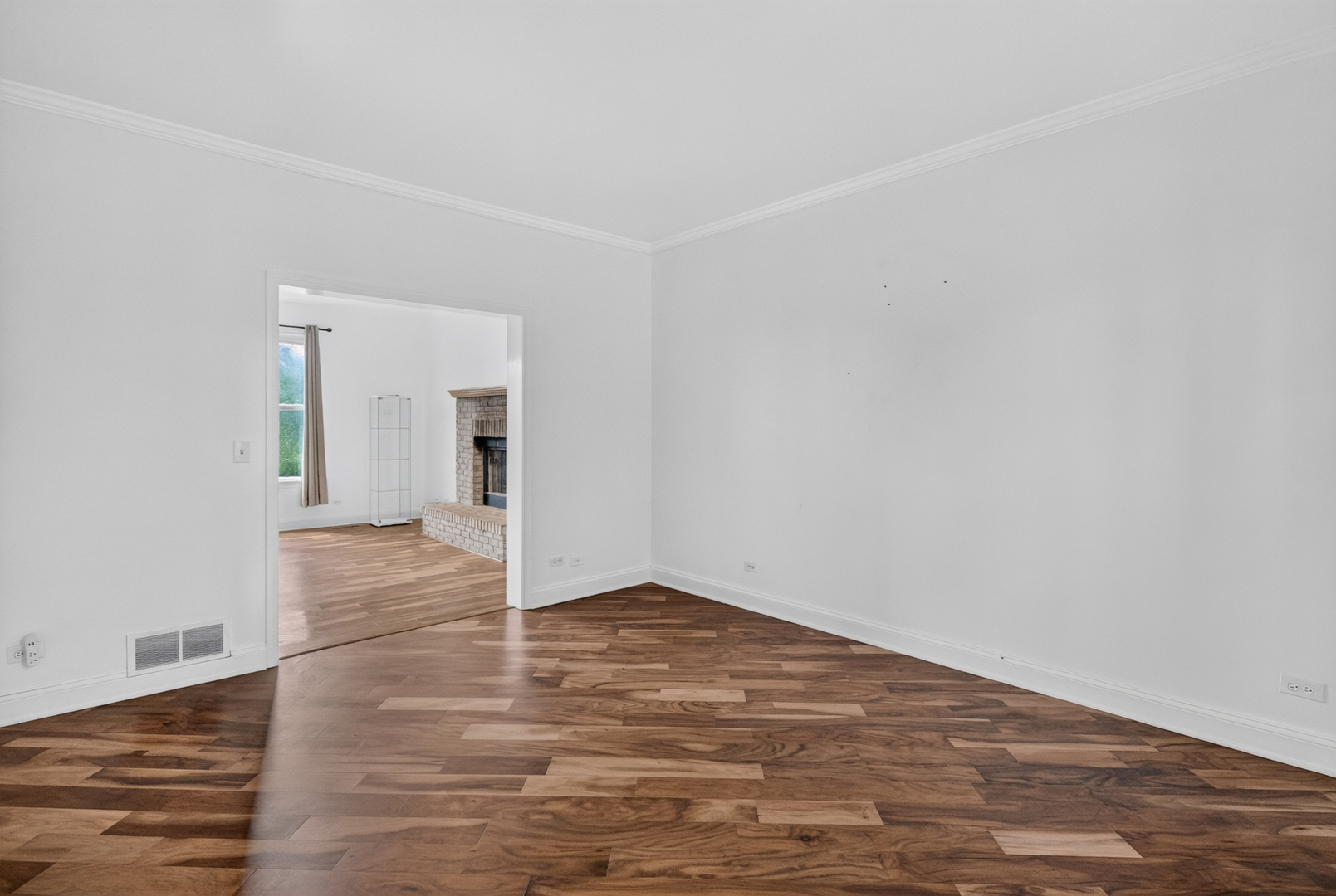 502 Crystal Court Property Photo 25
