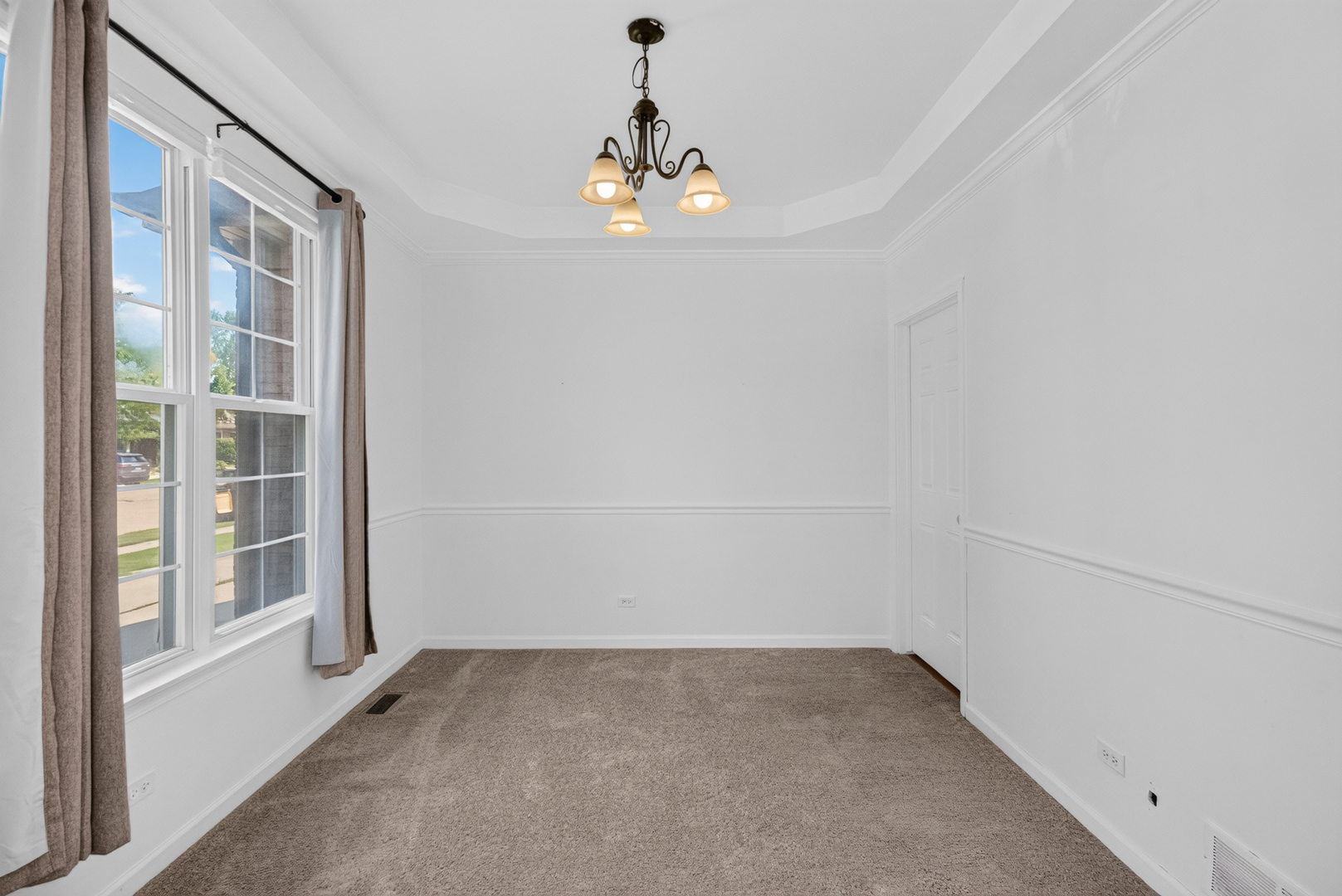 502 Crystal Court Property Photo 33