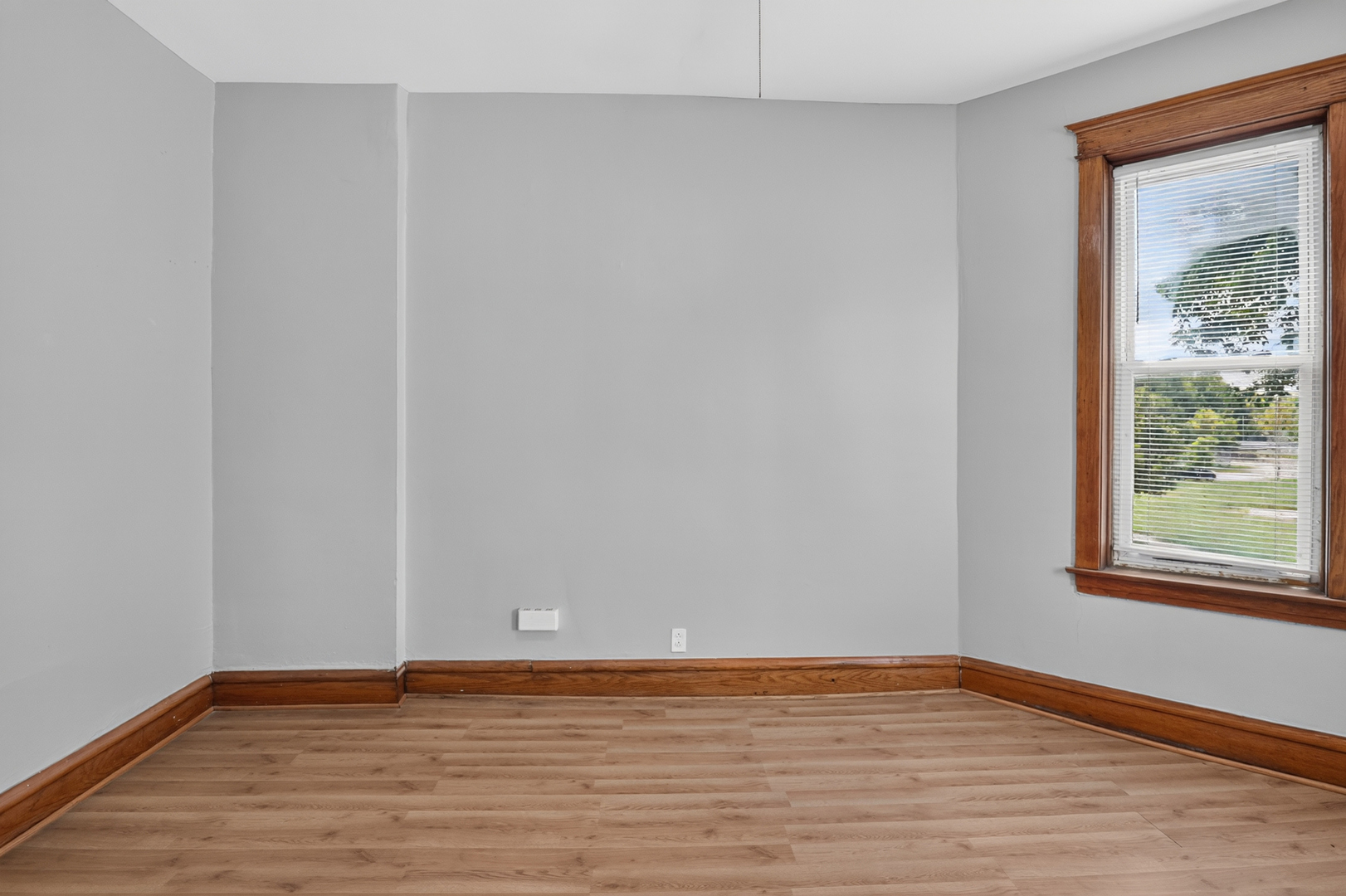 1541 S Tripp Avenue Property Photo 29