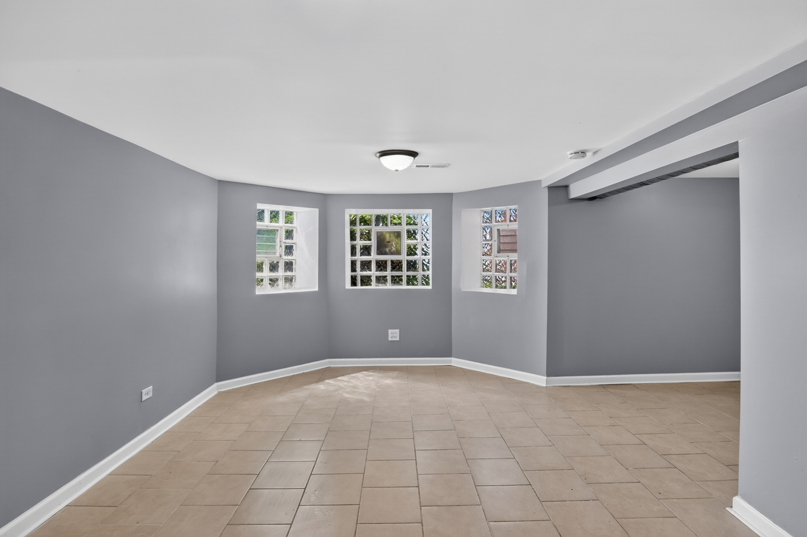 1541 S Tripp Avenue Property Photo 54