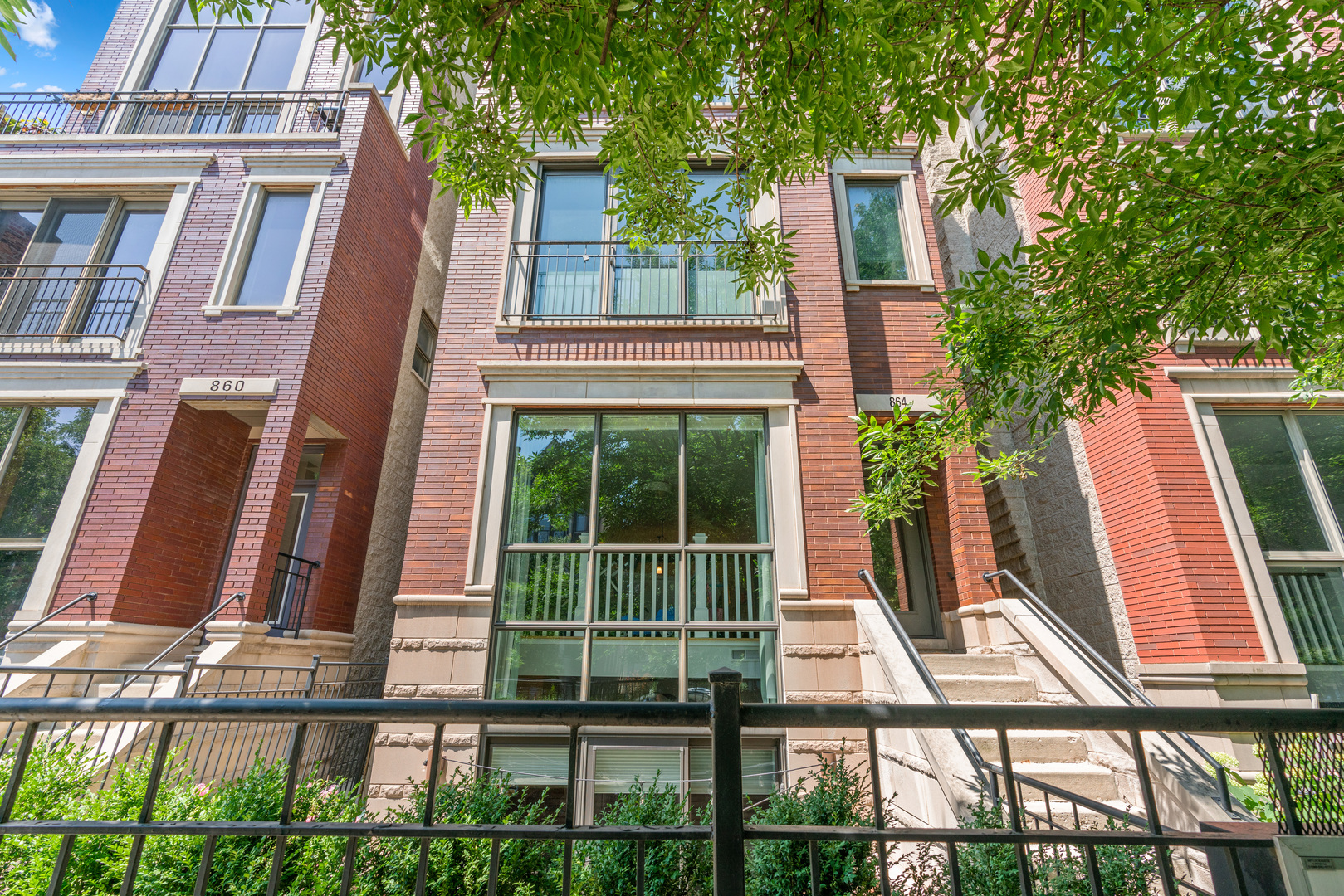 12743744 Property Photo 1