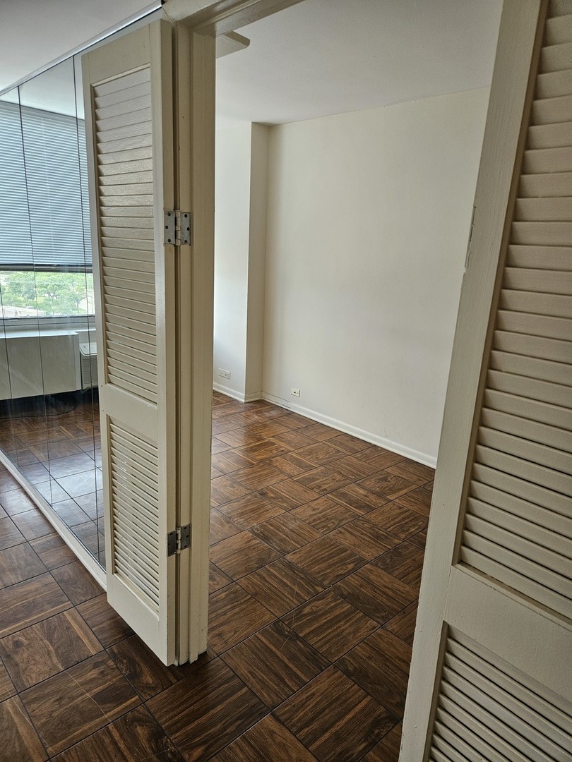 4800 S Chicago Beach Drive 1509 Property Photo 4