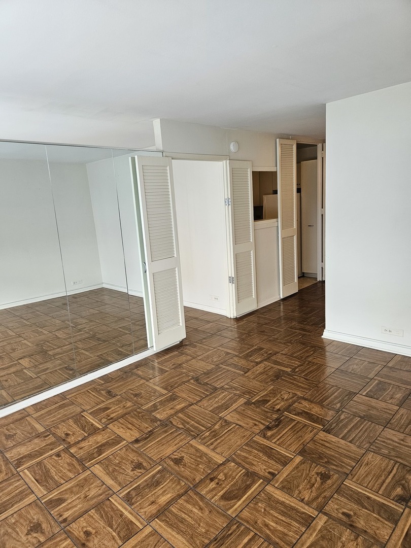 4800 S Chicago Beach Drive 1509 Property Photo 15