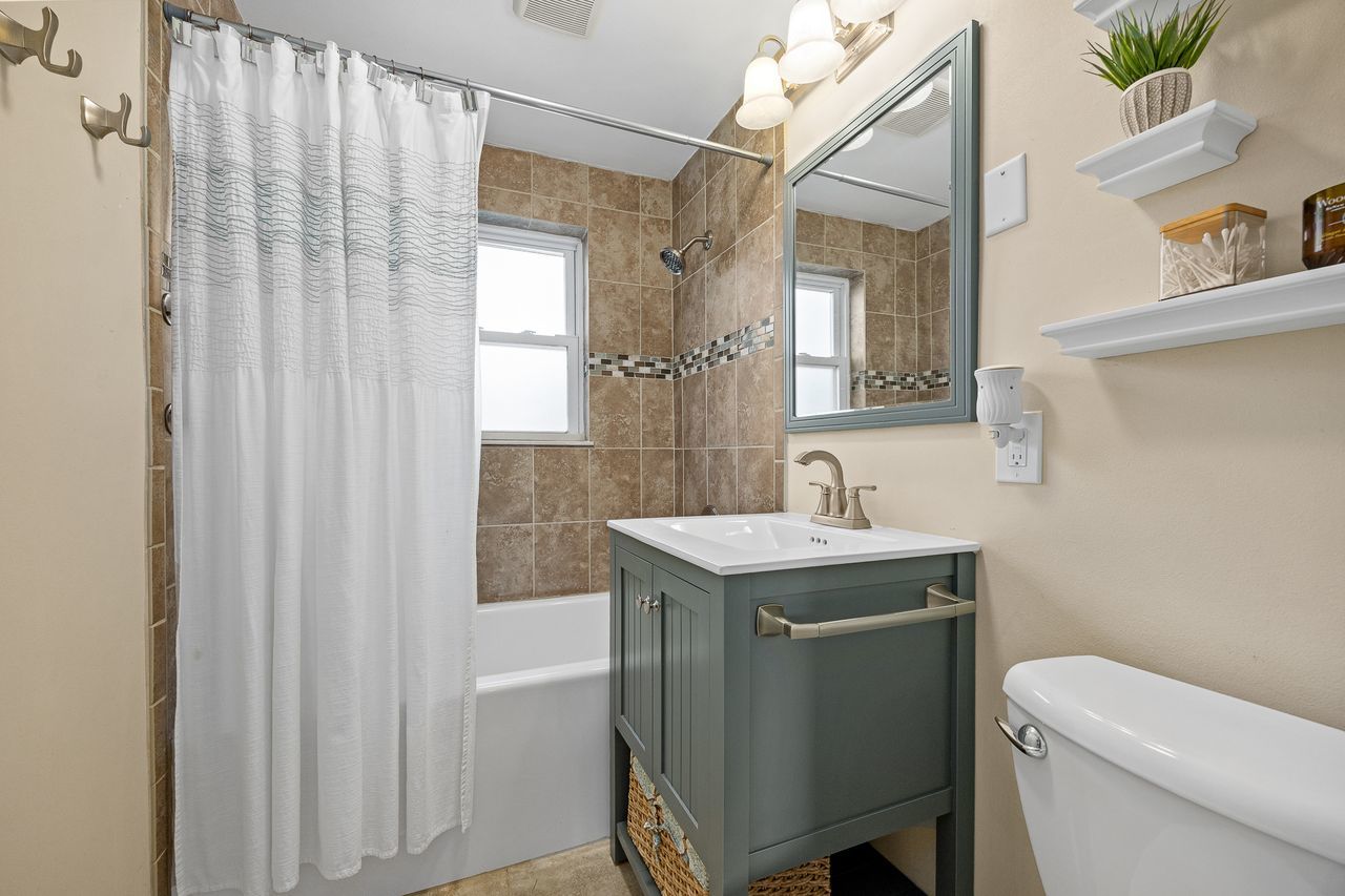 812 Kemman Avenue Property Photo 19