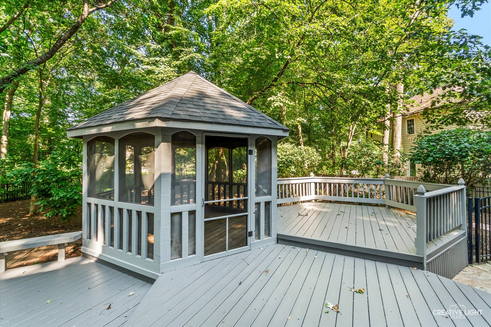 506 Pin Oak Court Property Photo 6