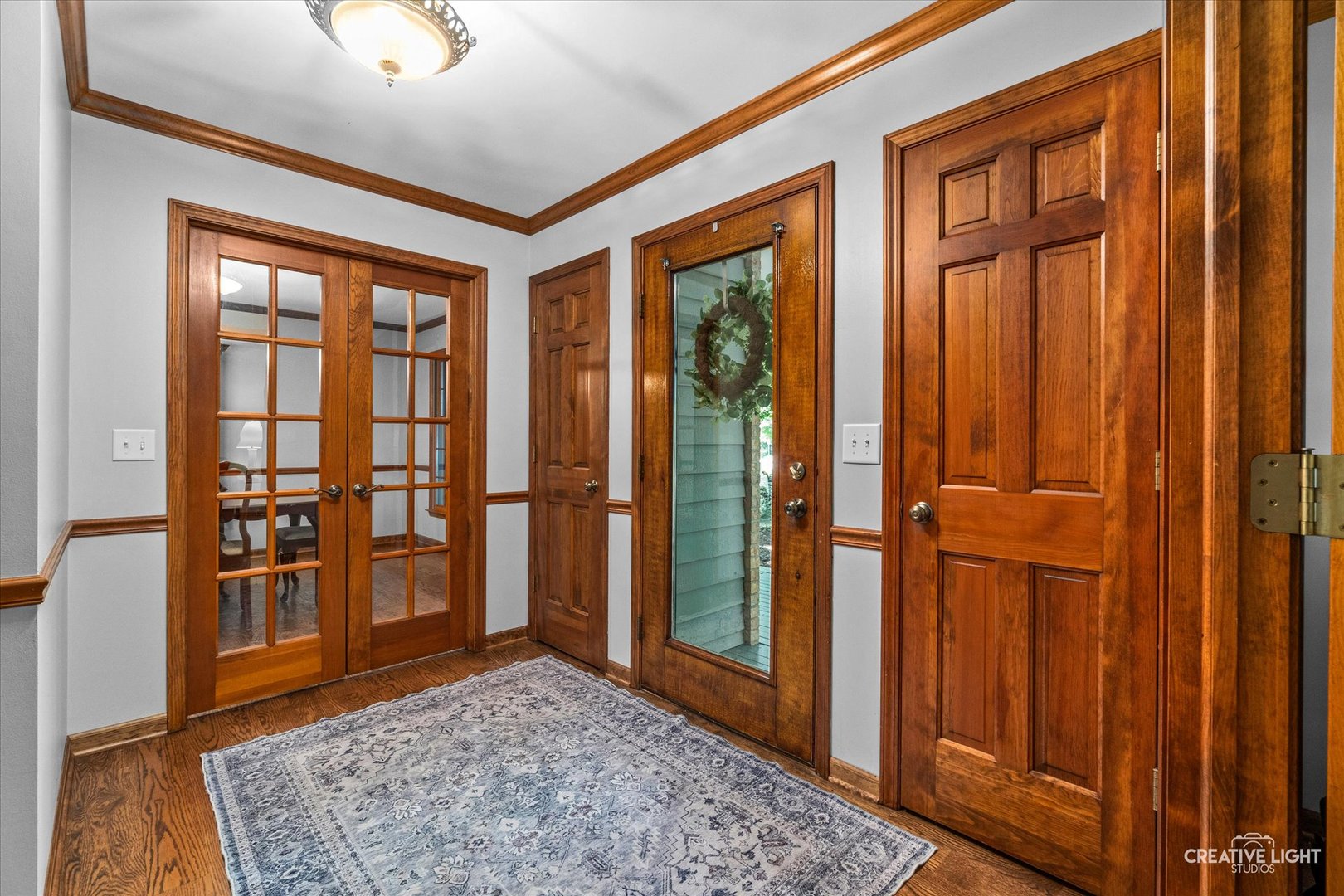 506 Pin Oak Court Property Photo 9