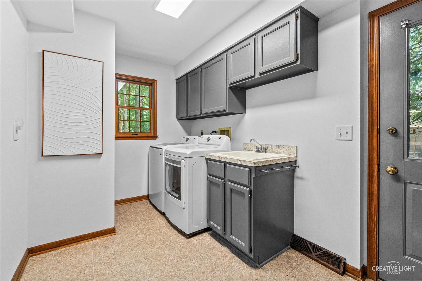 506 Pin Oak Court Property Photo 17