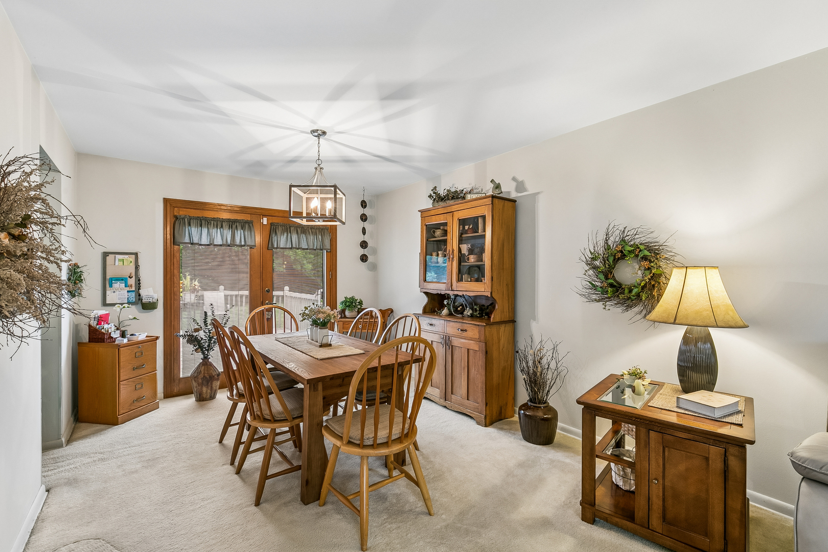 18113 Los Angeles Avenue Property Photo 5
