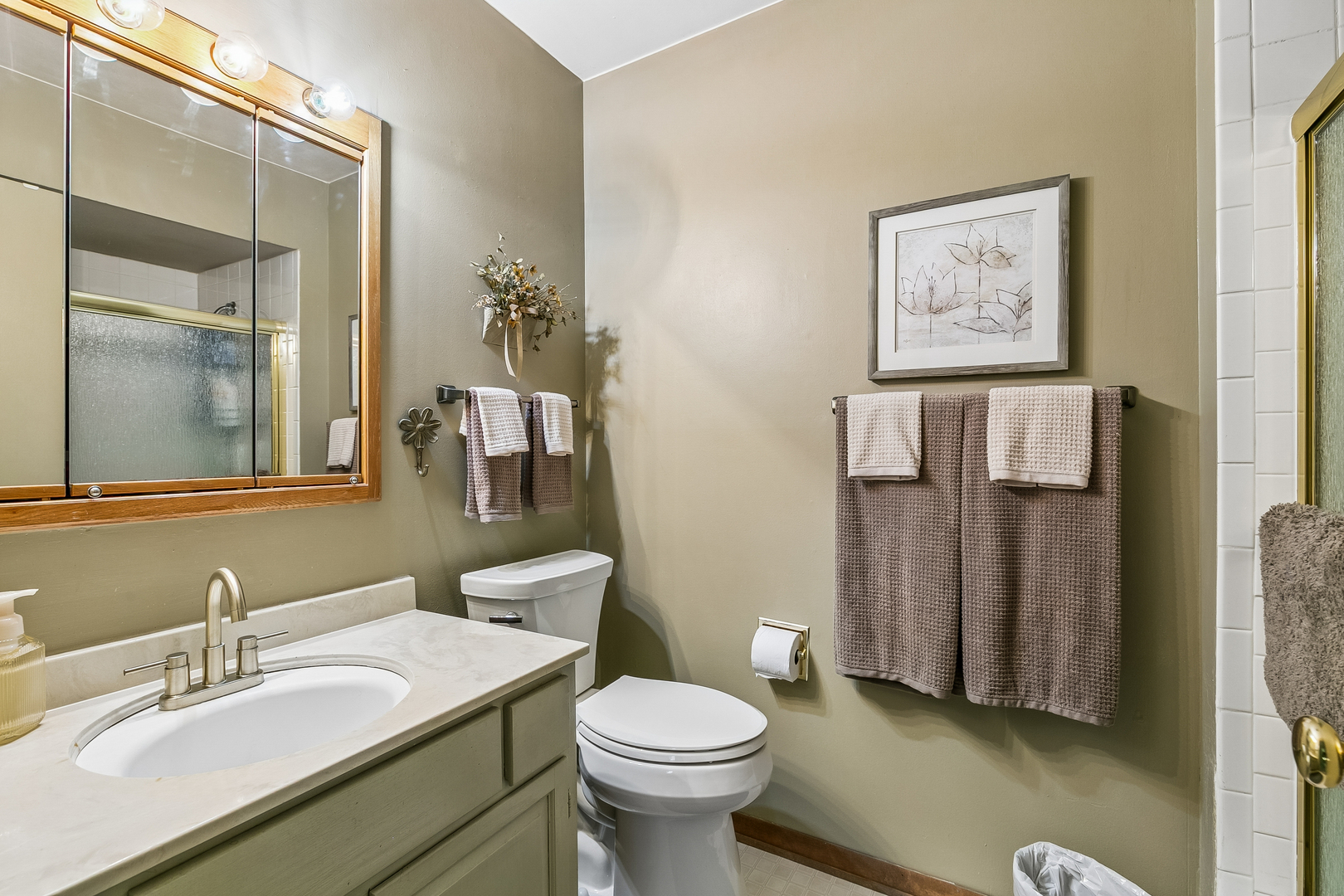 18113 Los Angeles Avenue Property Photo 11
