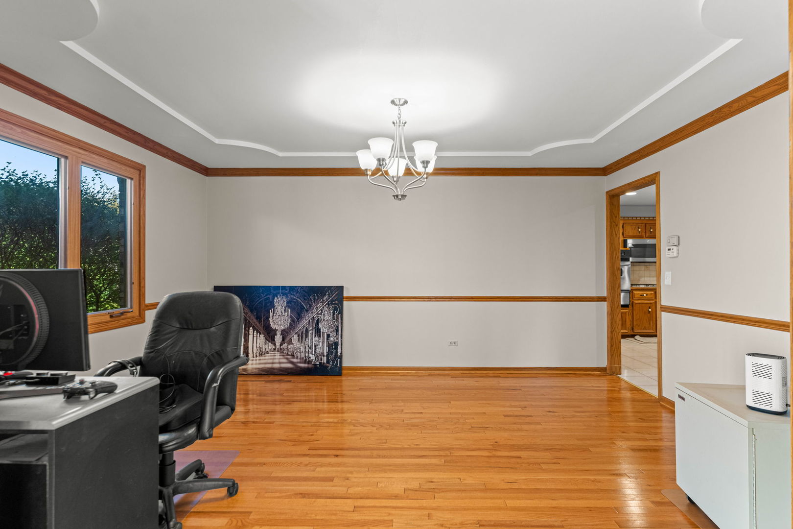 10241 Royal Court Property Photo 6