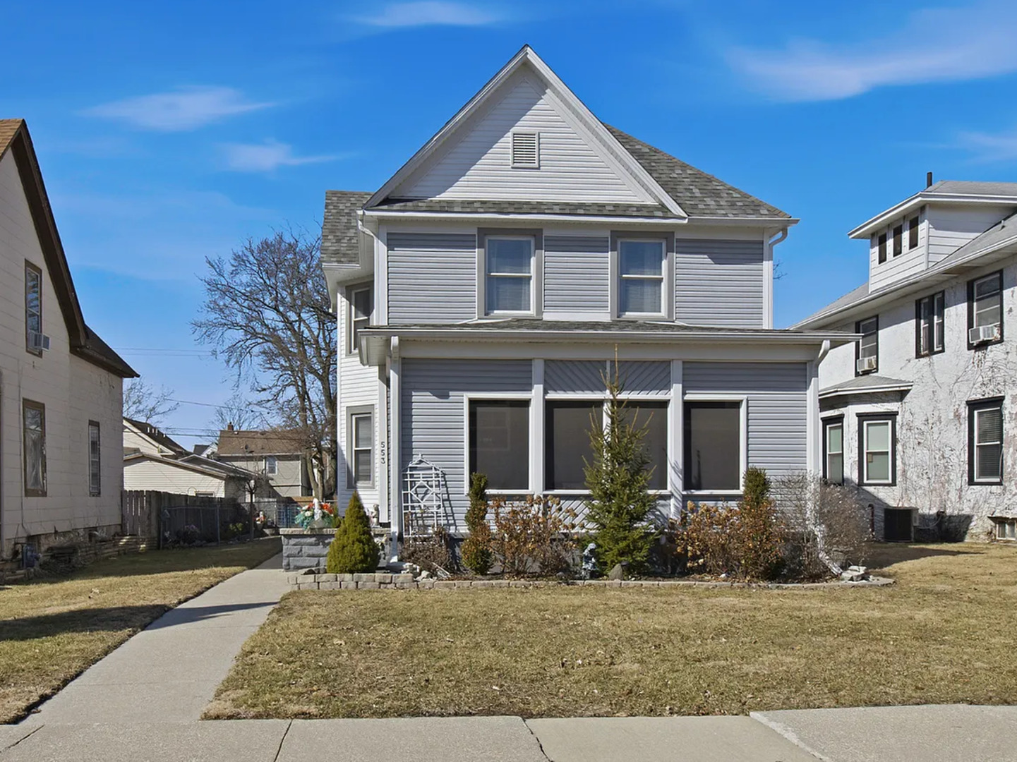 553 S Greenwood Avenue Property Photo 2