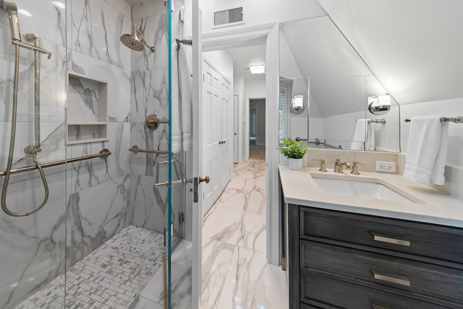 1339 Forest Avenue Property Photo 25