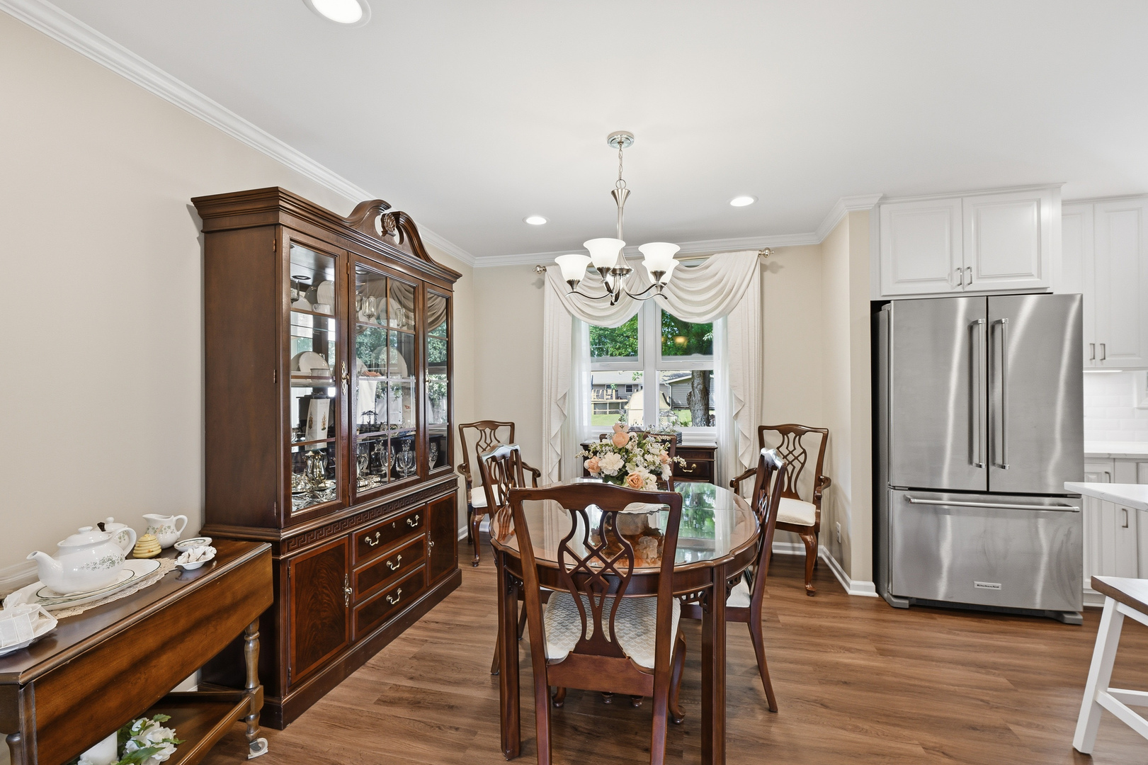 2109 Fairfield Road Property Photo 7