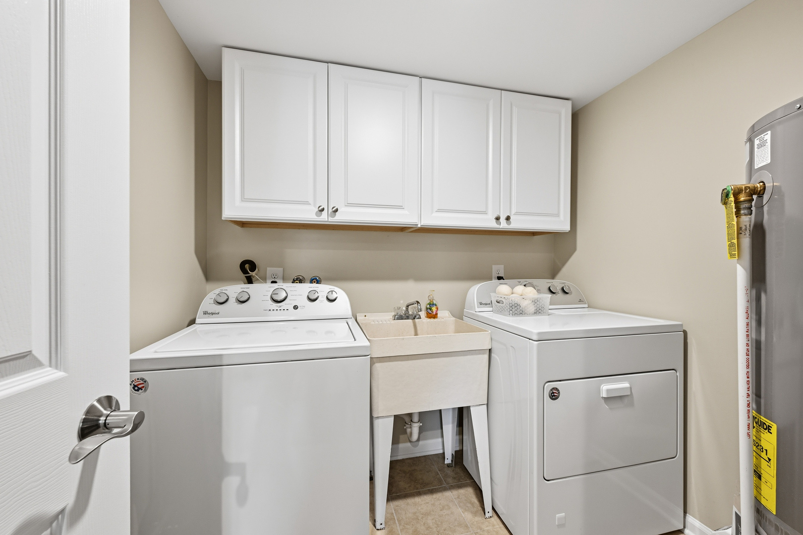 2109 Fairfield Road Property Photo 16