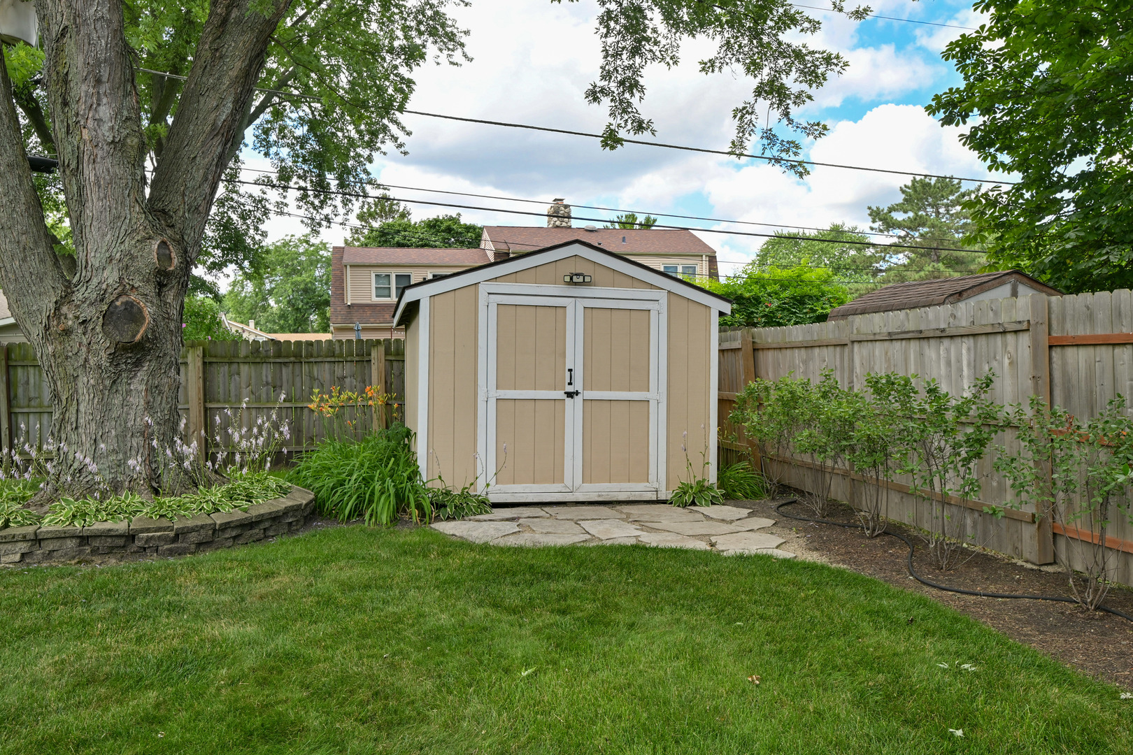 2109 Fairfield Road Property Photo 29