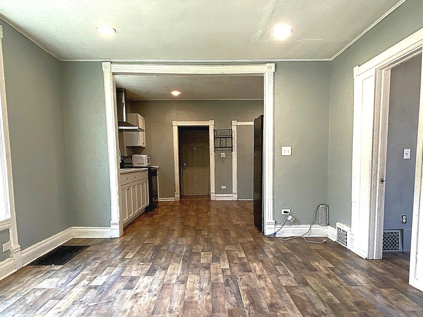 900 Spruce Street Property Photo 4
