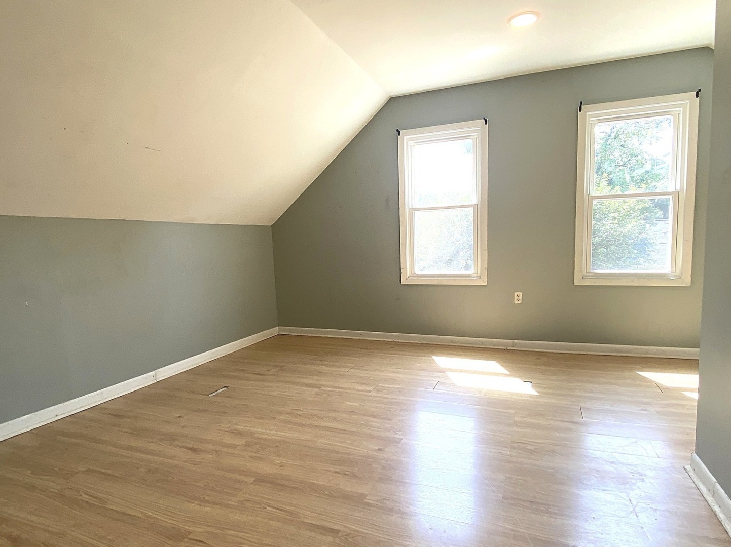 900 Spruce Street Property Photo 9