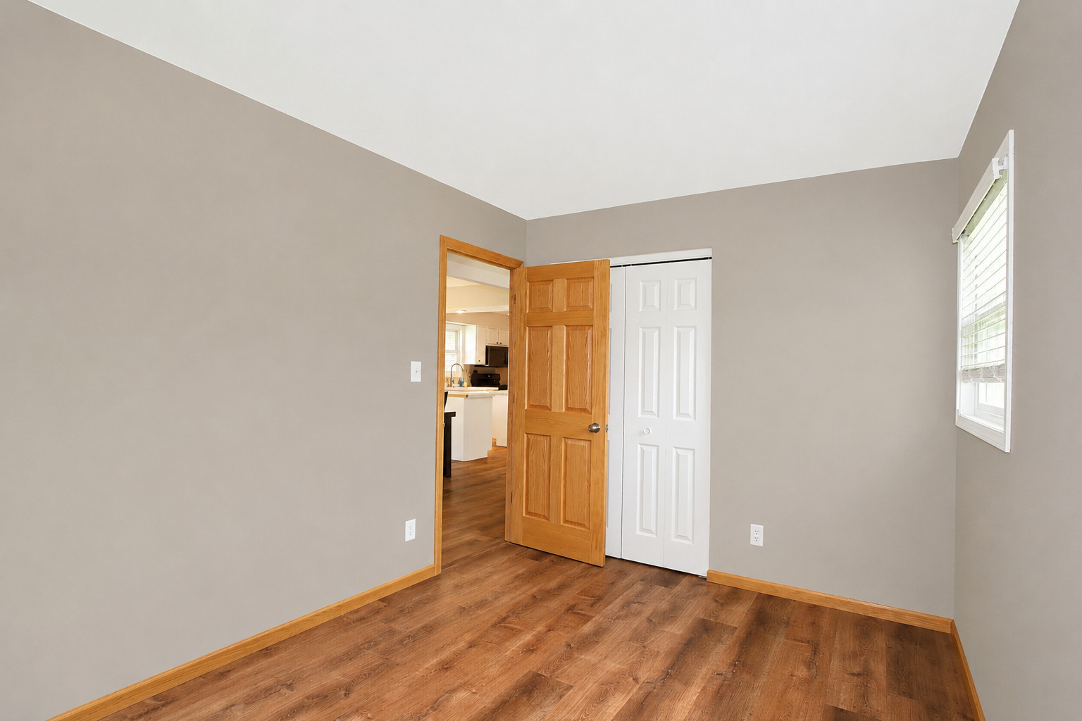 2302 Manor Lane Property Photo 21