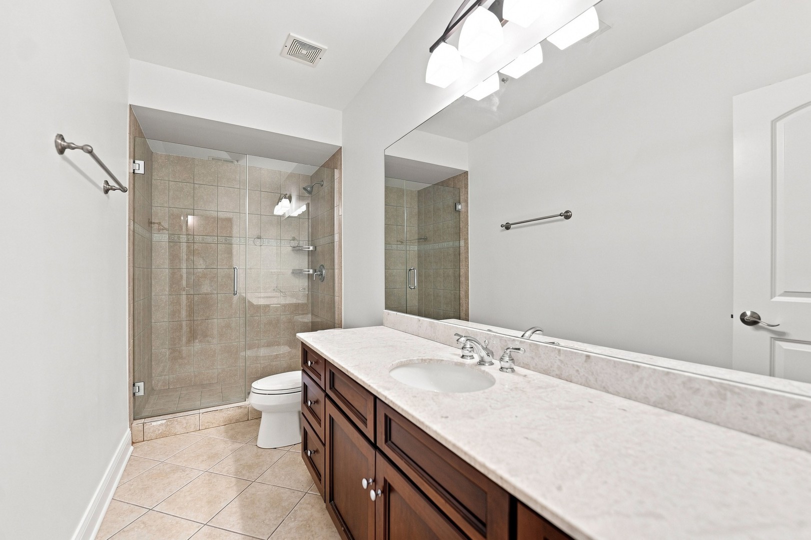 4106 N Saint Louis Avenue Property Photo 20
