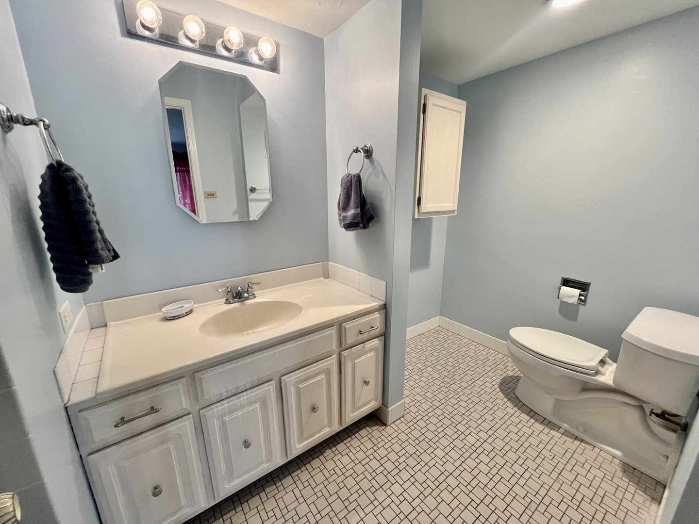 9800 S Karlov Avenue 2d Property Photo 16
