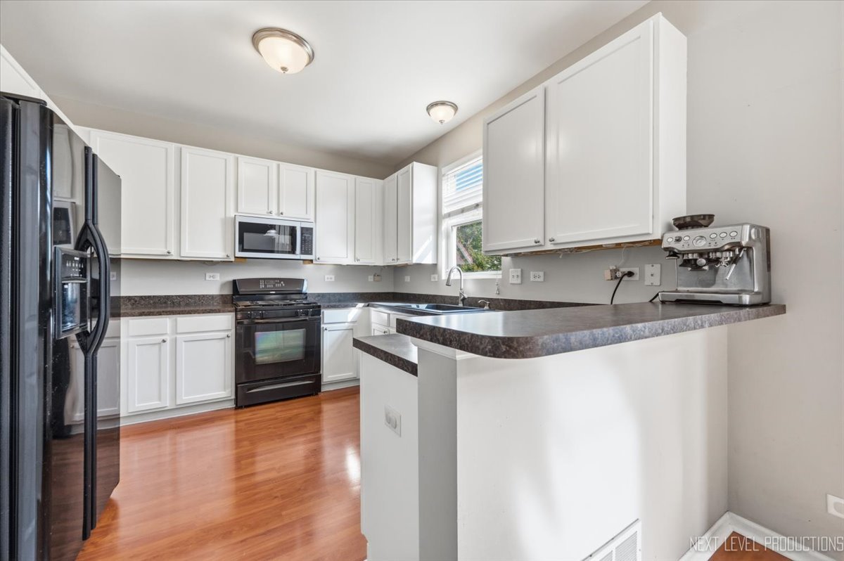 224 Burnett Street Property Photo 8