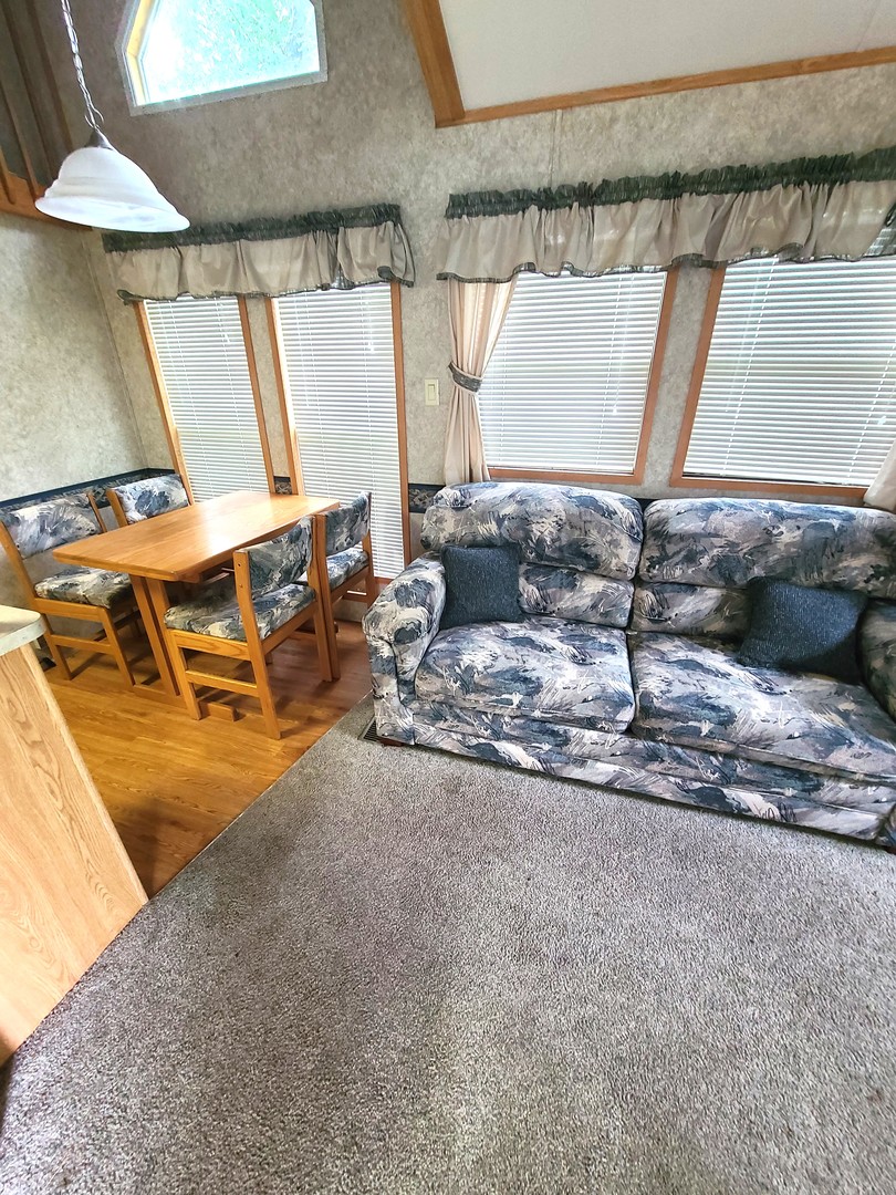 27/125 Woodhaven Property Photo 6