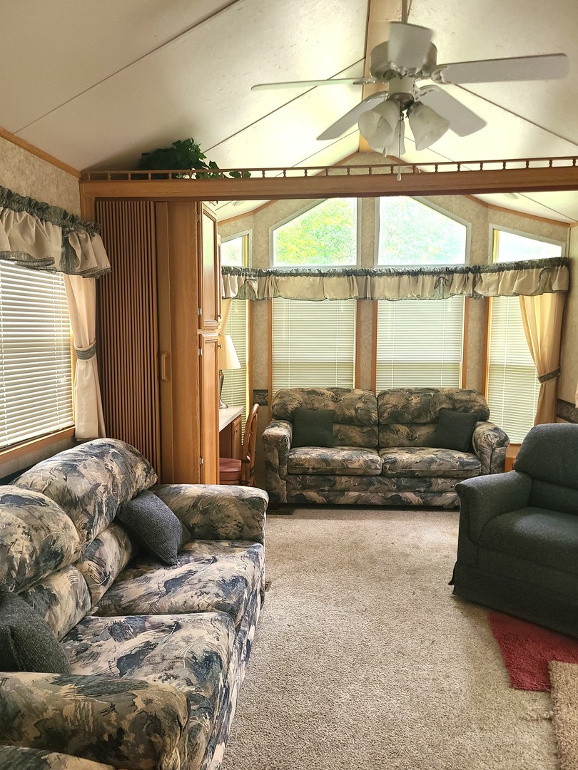 27/125 Woodhaven Property Photo 14