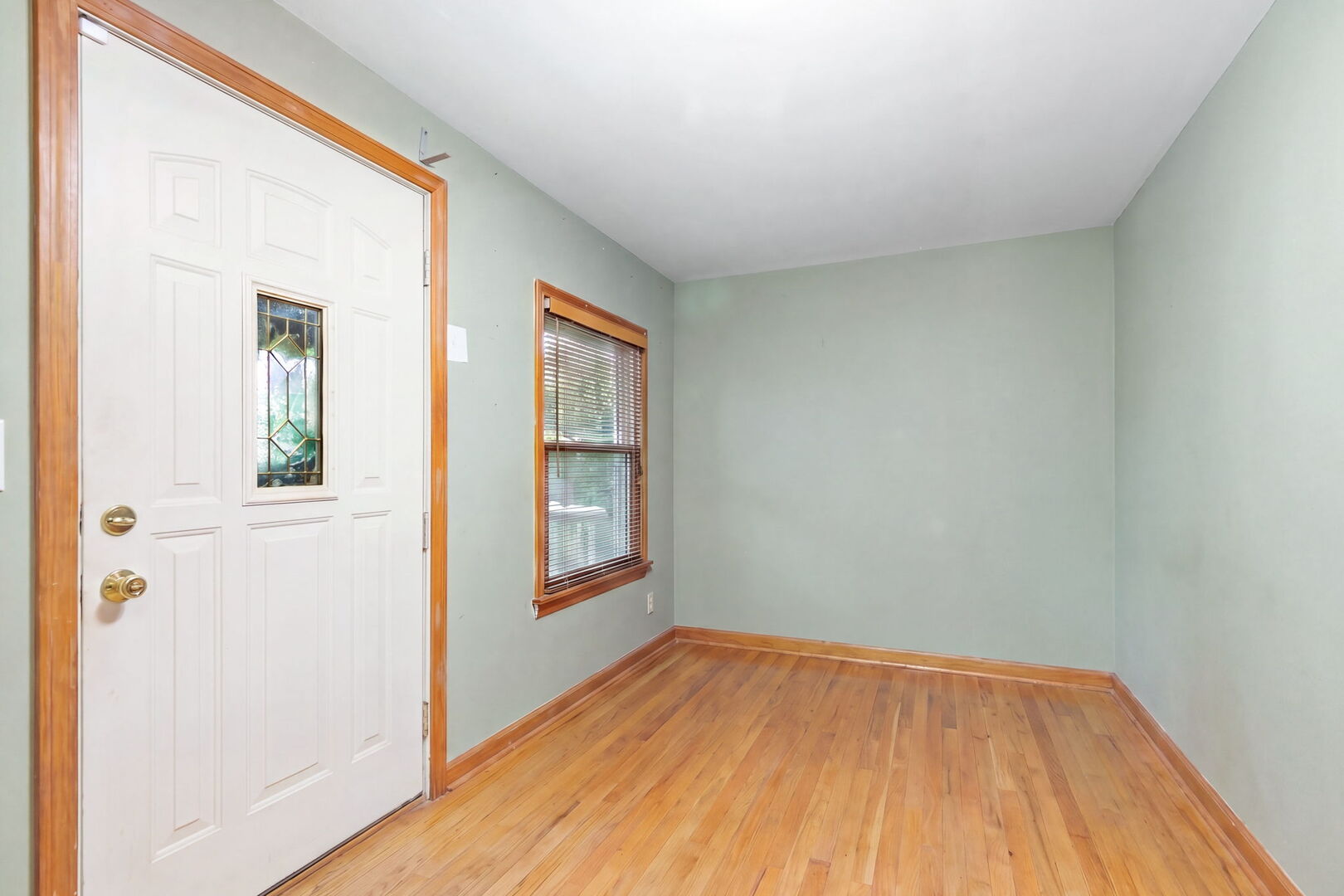 38 Elm Avenue Property Photo 18