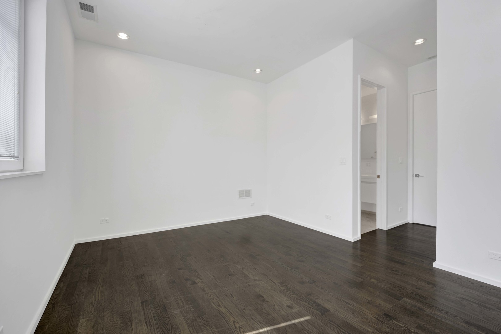 1617 N Ashland Avenue 2 Property Photo 17