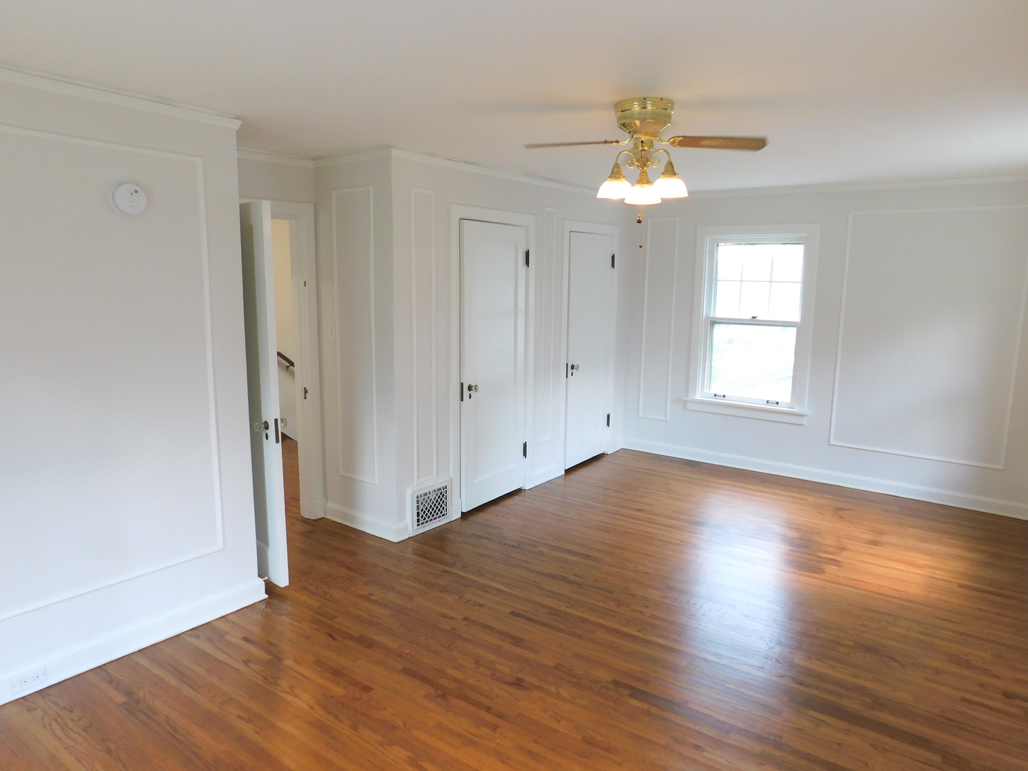 1409 Ottawa Avenue Property Photo 16