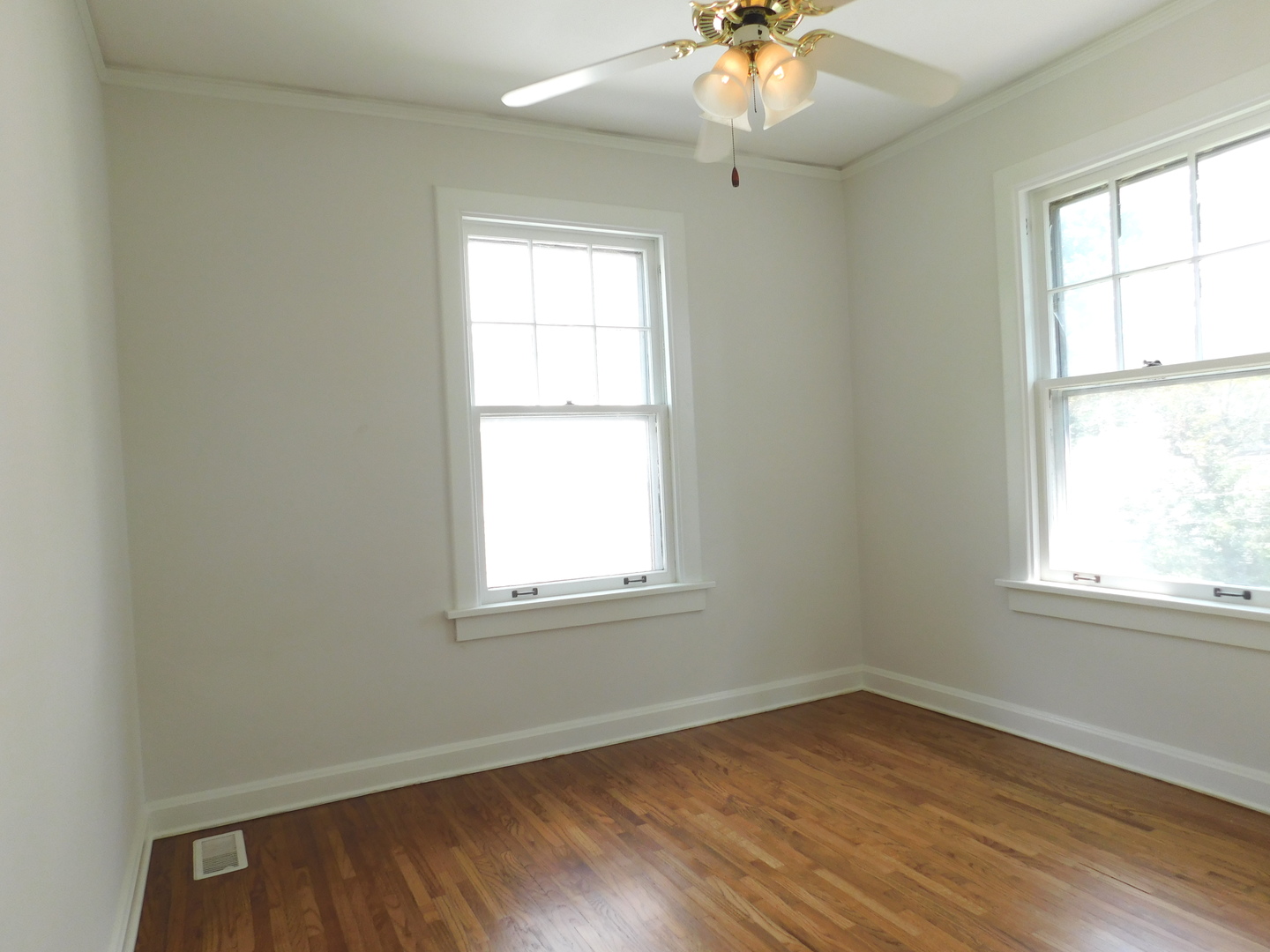 1409 Ottawa Avenue Property Photo 20