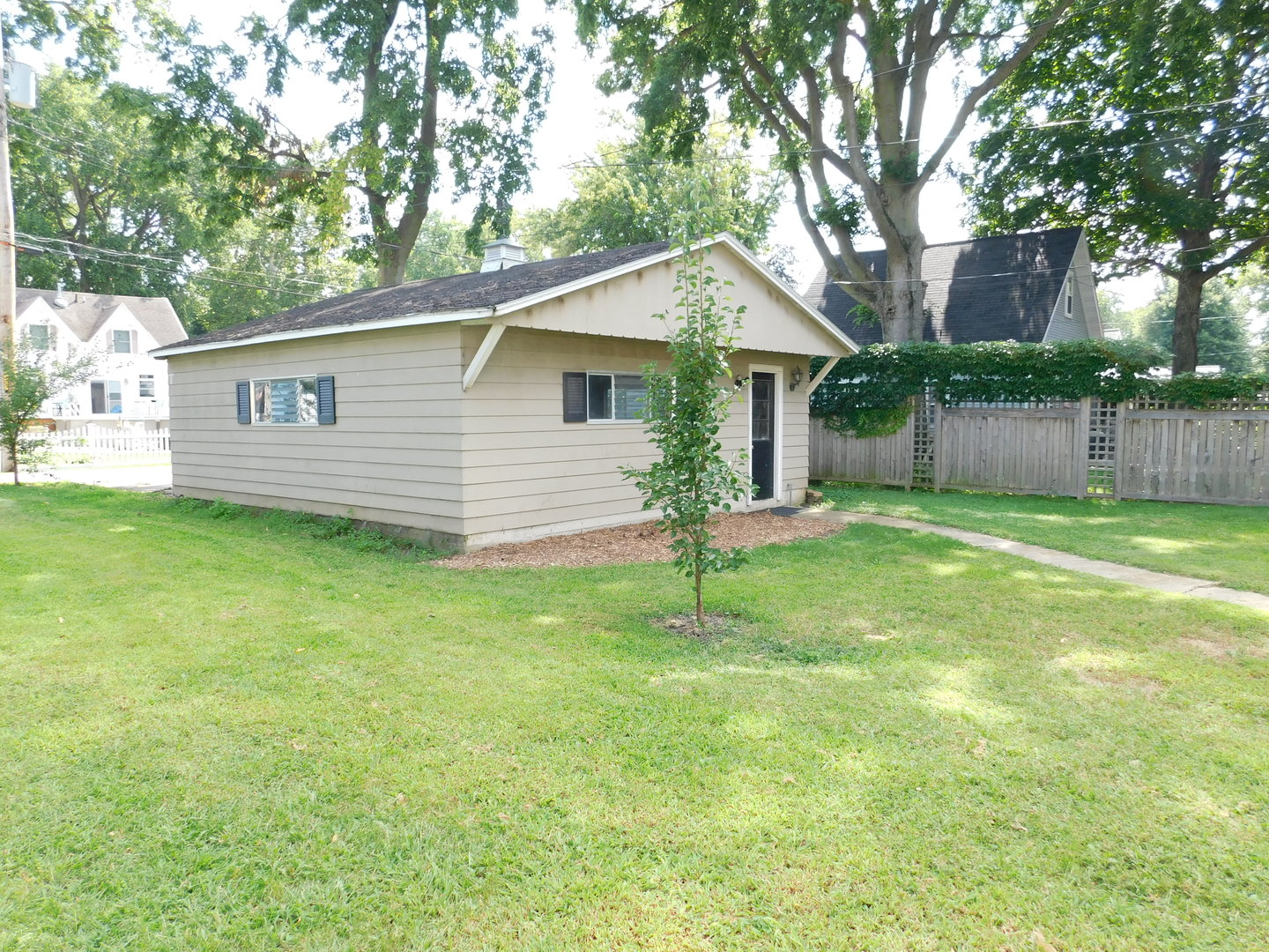 1409 Ottawa Avenue Property Photo 30